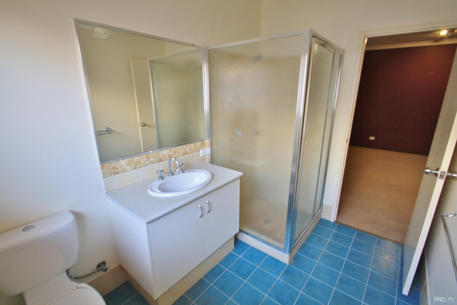 4 Euro Way DJUGUN 18