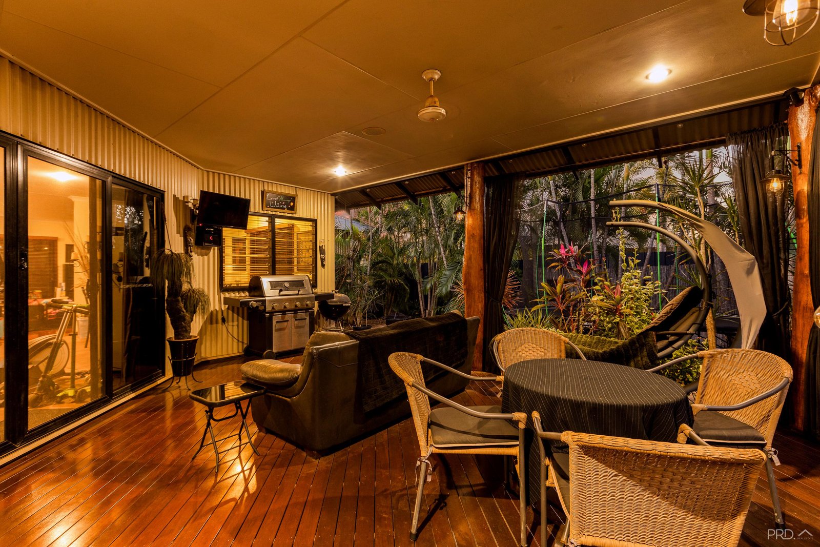 4 Euro Way DJUGUN 25