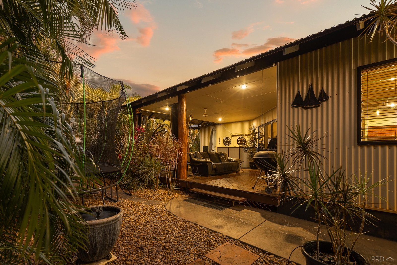 4 Euro Way DJUGUN 27