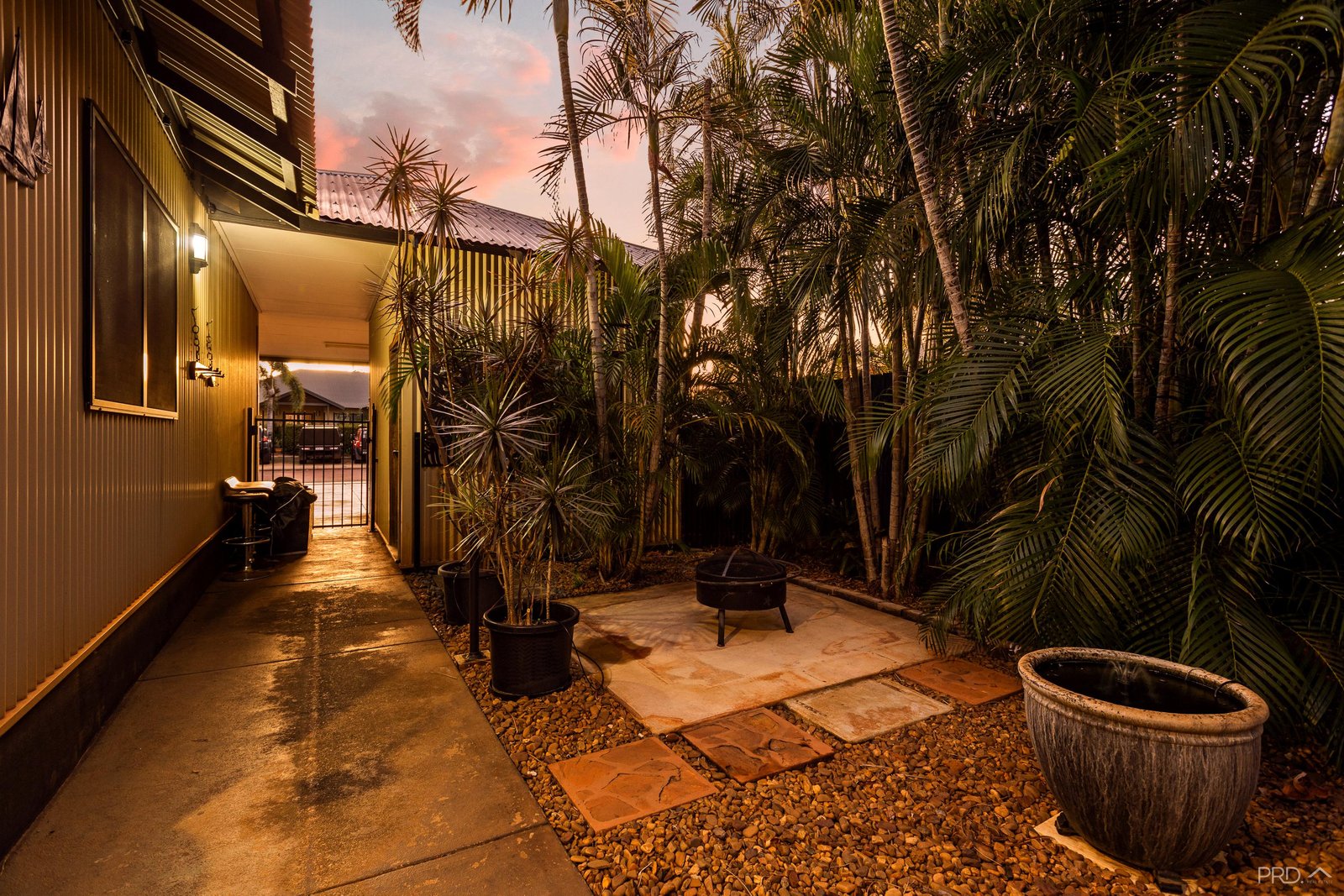 4 Euro Way DJUGUN 32