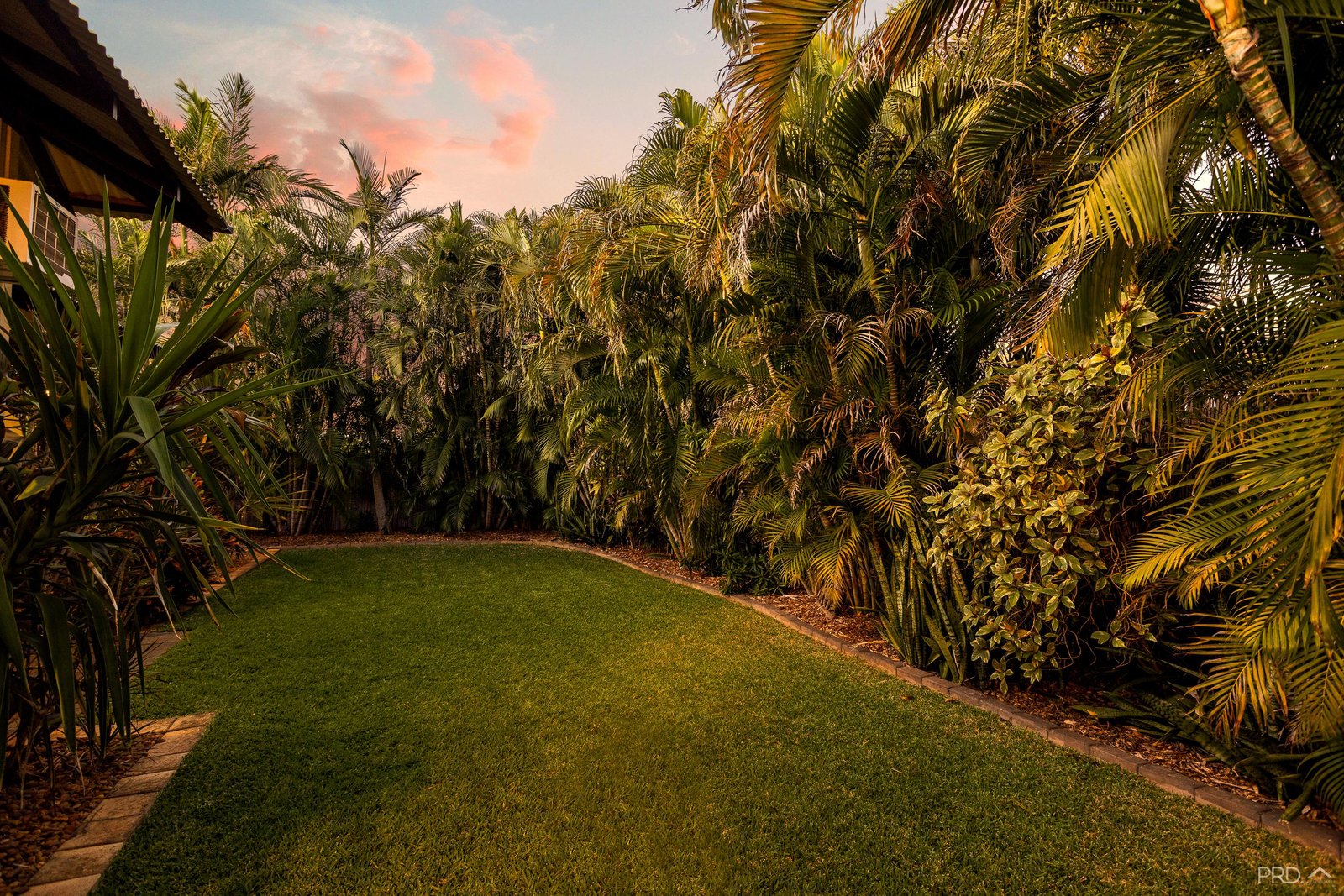 4 Euro Way DJUGUN 33