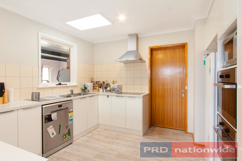 4 Evelyn Street WENDOUREE 4