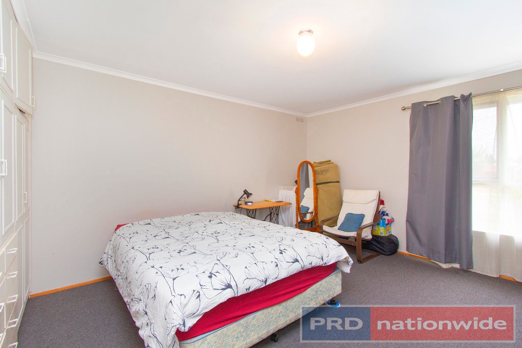 4 Evelyn Street WENDOUREE 5