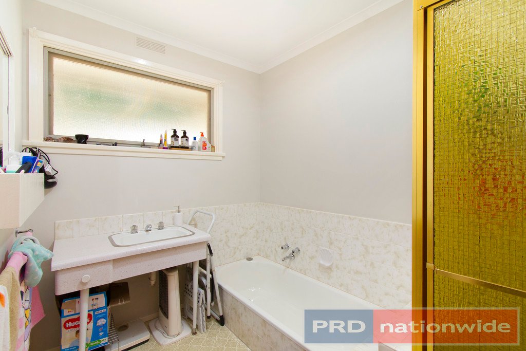 4 Evelyn Street WENDOUREE 7