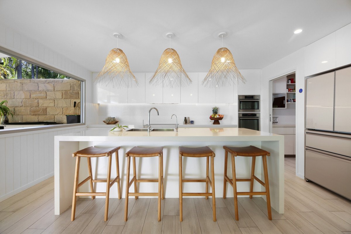 4 Evergreen Drive Elanora 24