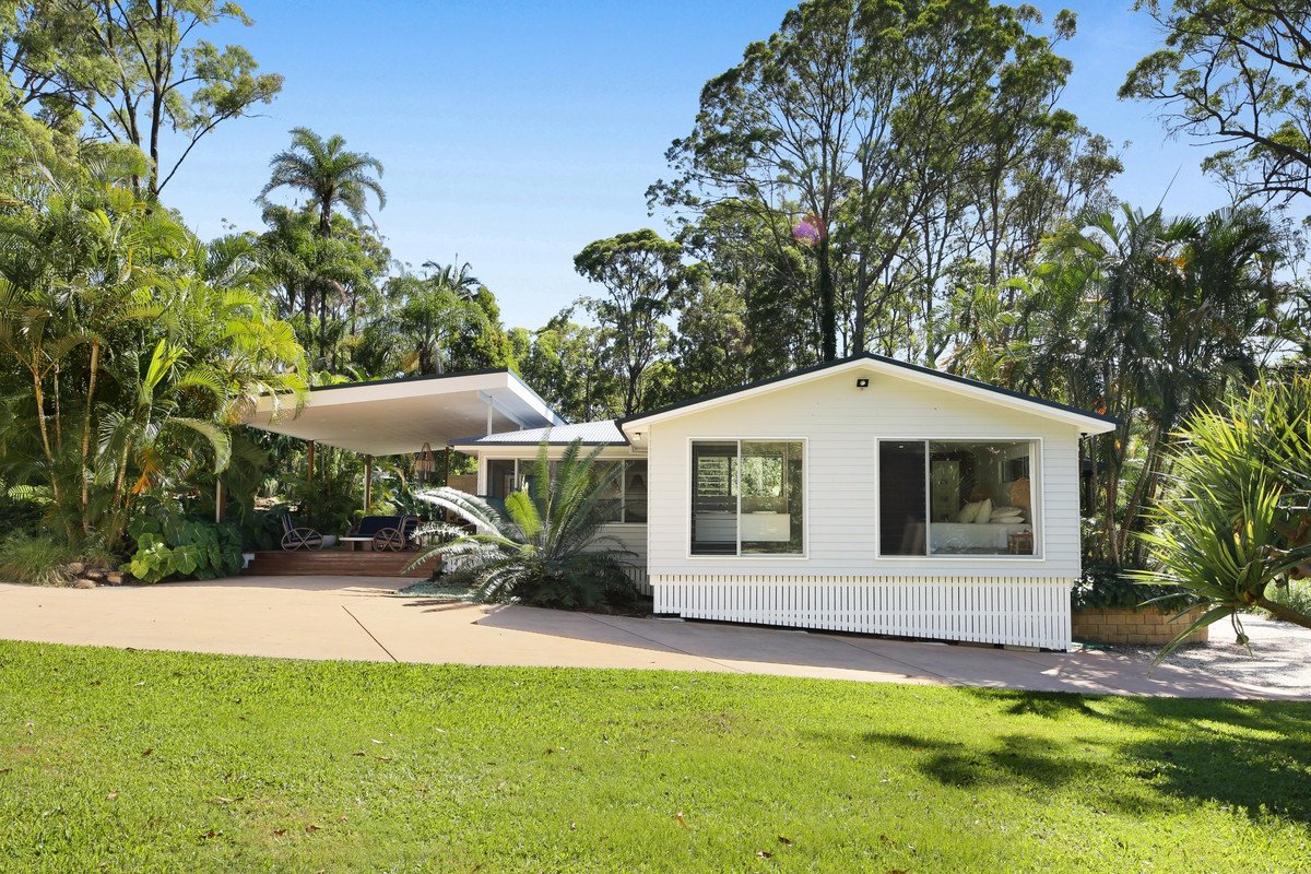 4 Evergreen Drive Elanora 31