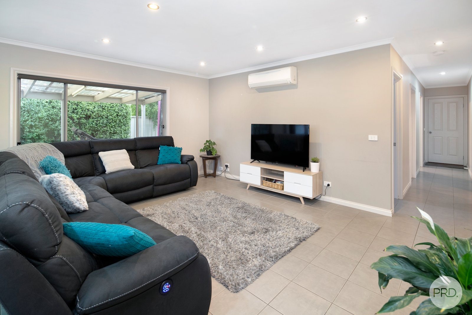 4 Fadden Court DELACOMBE 4
