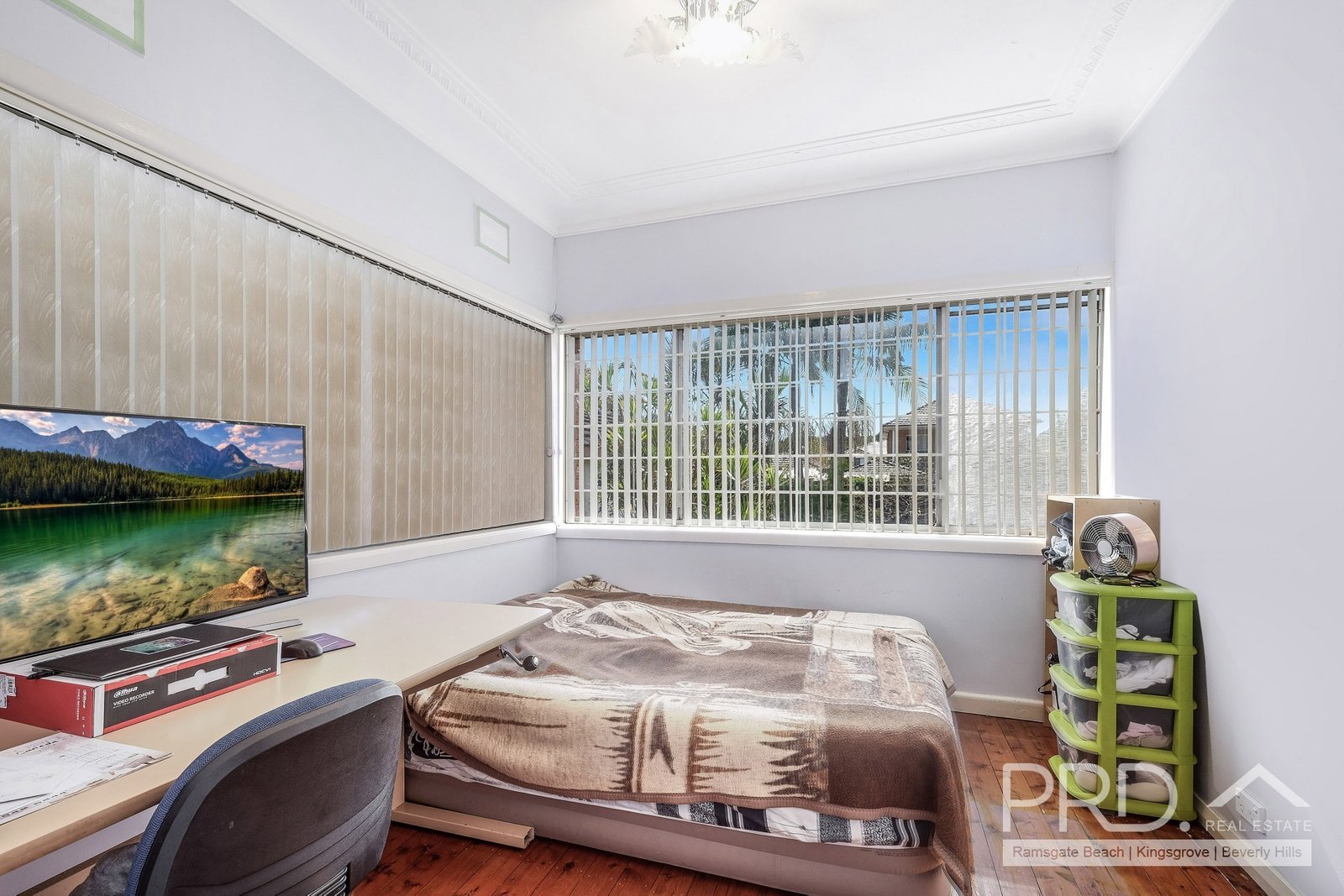 4 Fairview Avenue ROSELANDS 7