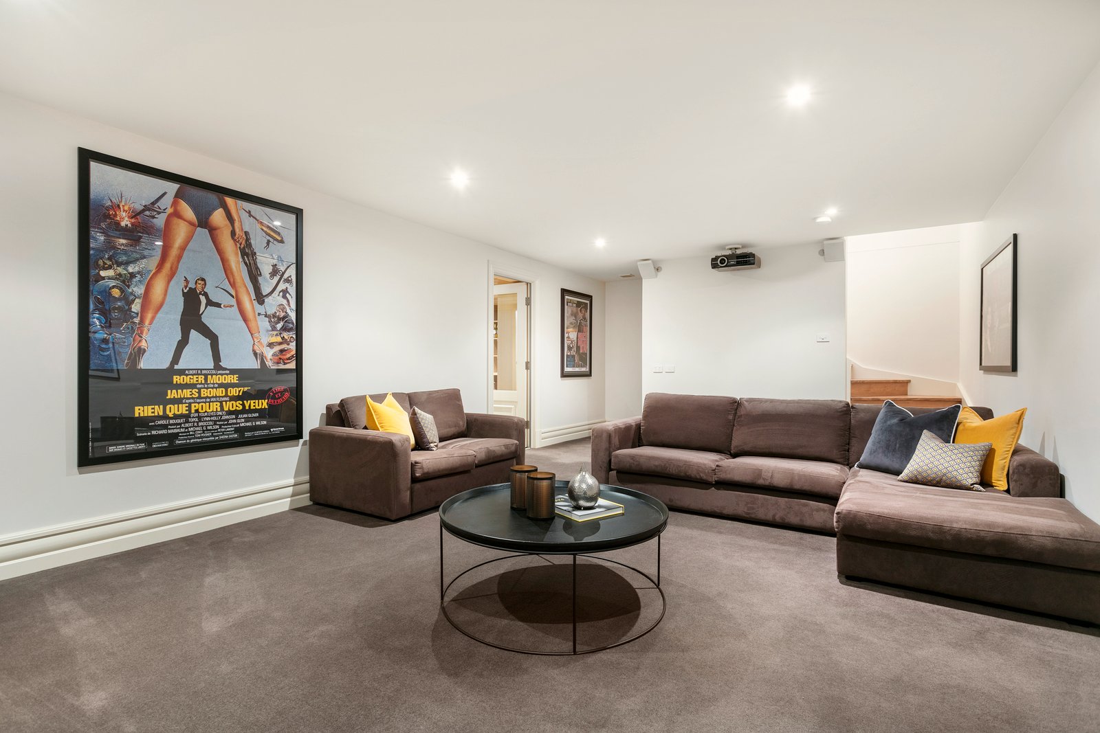 Real Estate and Property in 4 Fairview Grove, Glen Iris, VIC