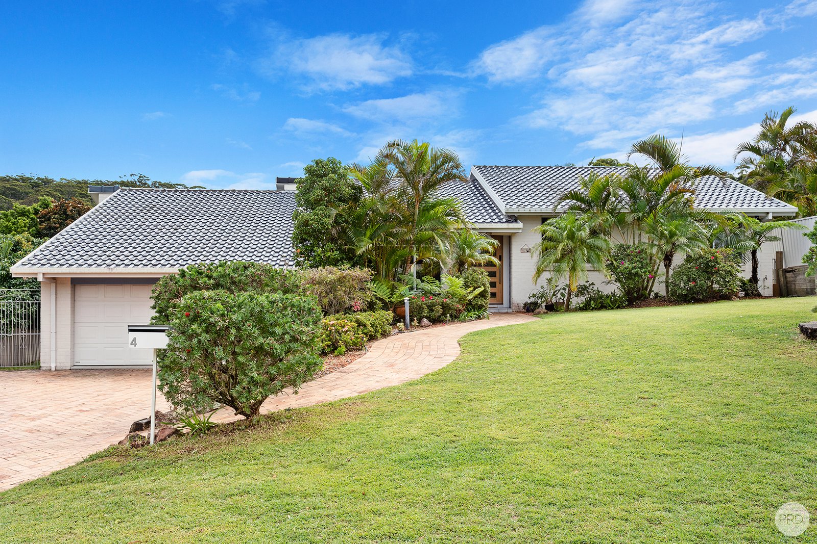 4 Fathom Place CORLETTE 2