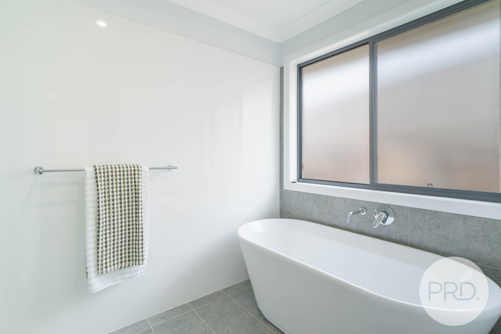 4 Fenner Drive LLOYD 10