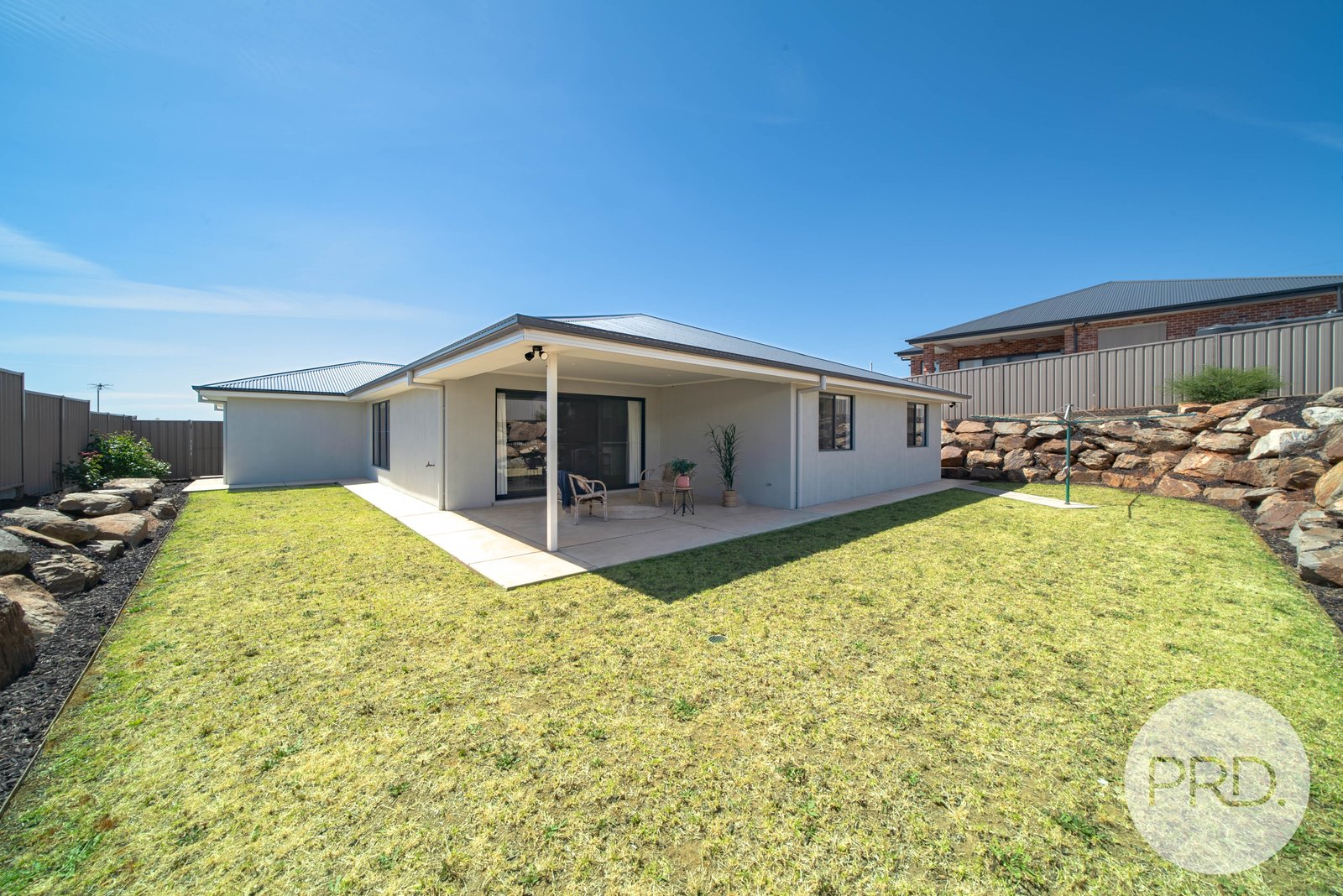 4 Fenner Drive LLOYD 15