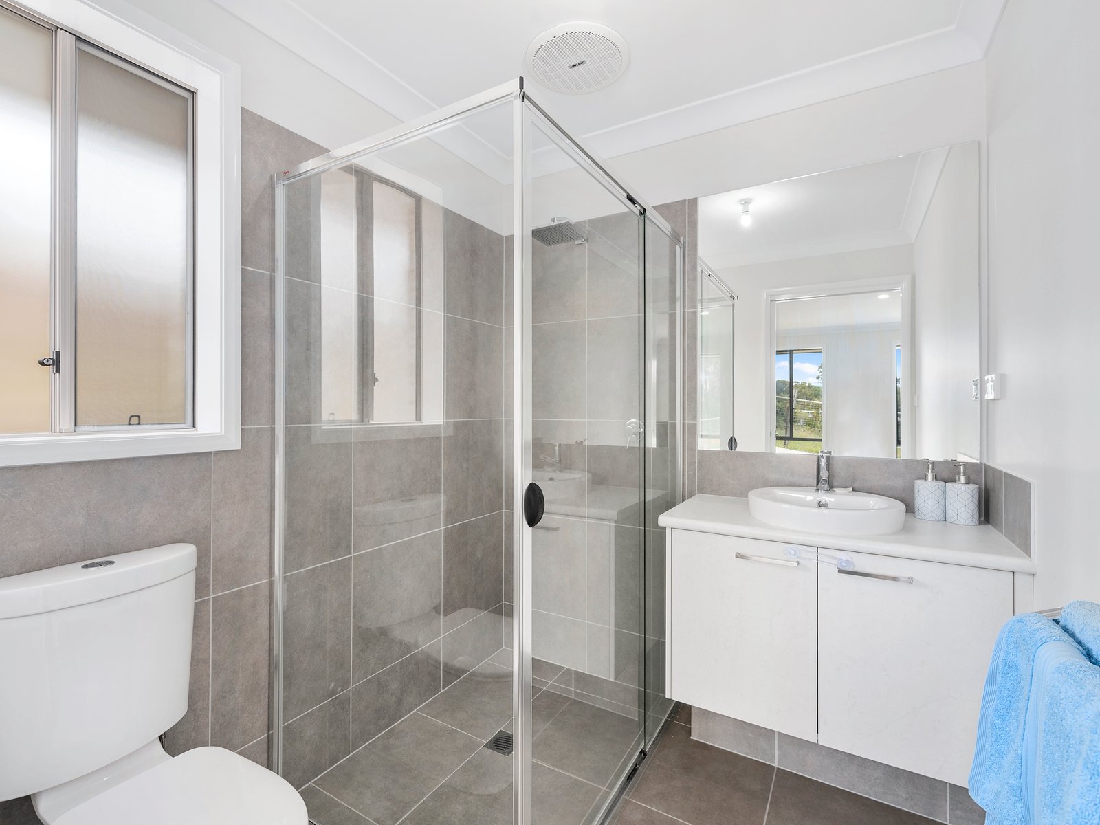 4 Fiddaman Road EMERALD BEACH 8