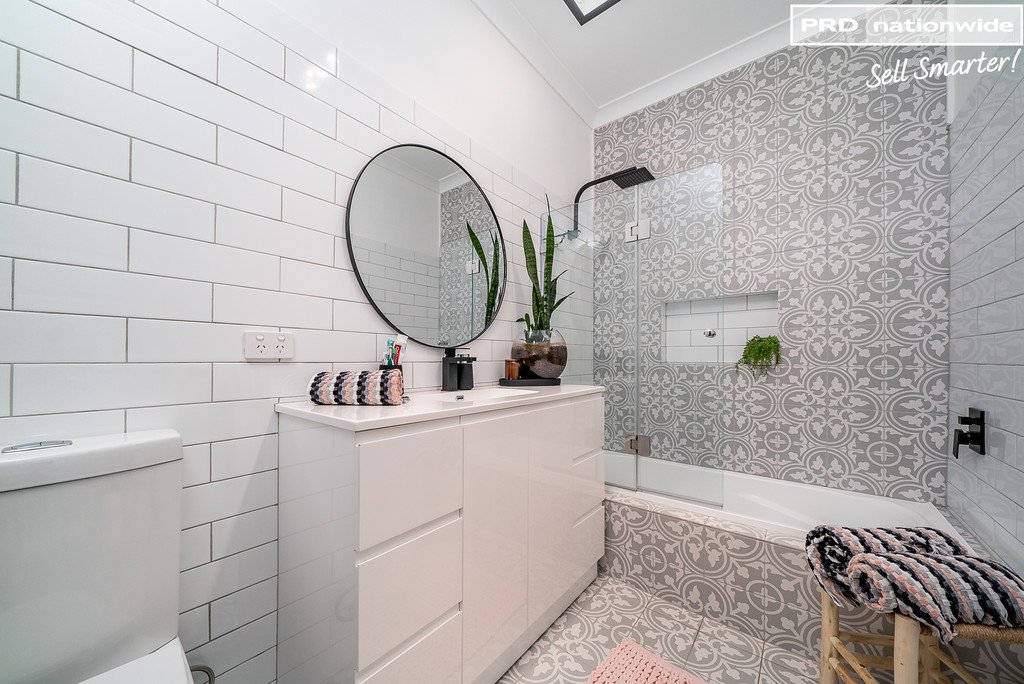 4 Fife Street FOREST HILL 4