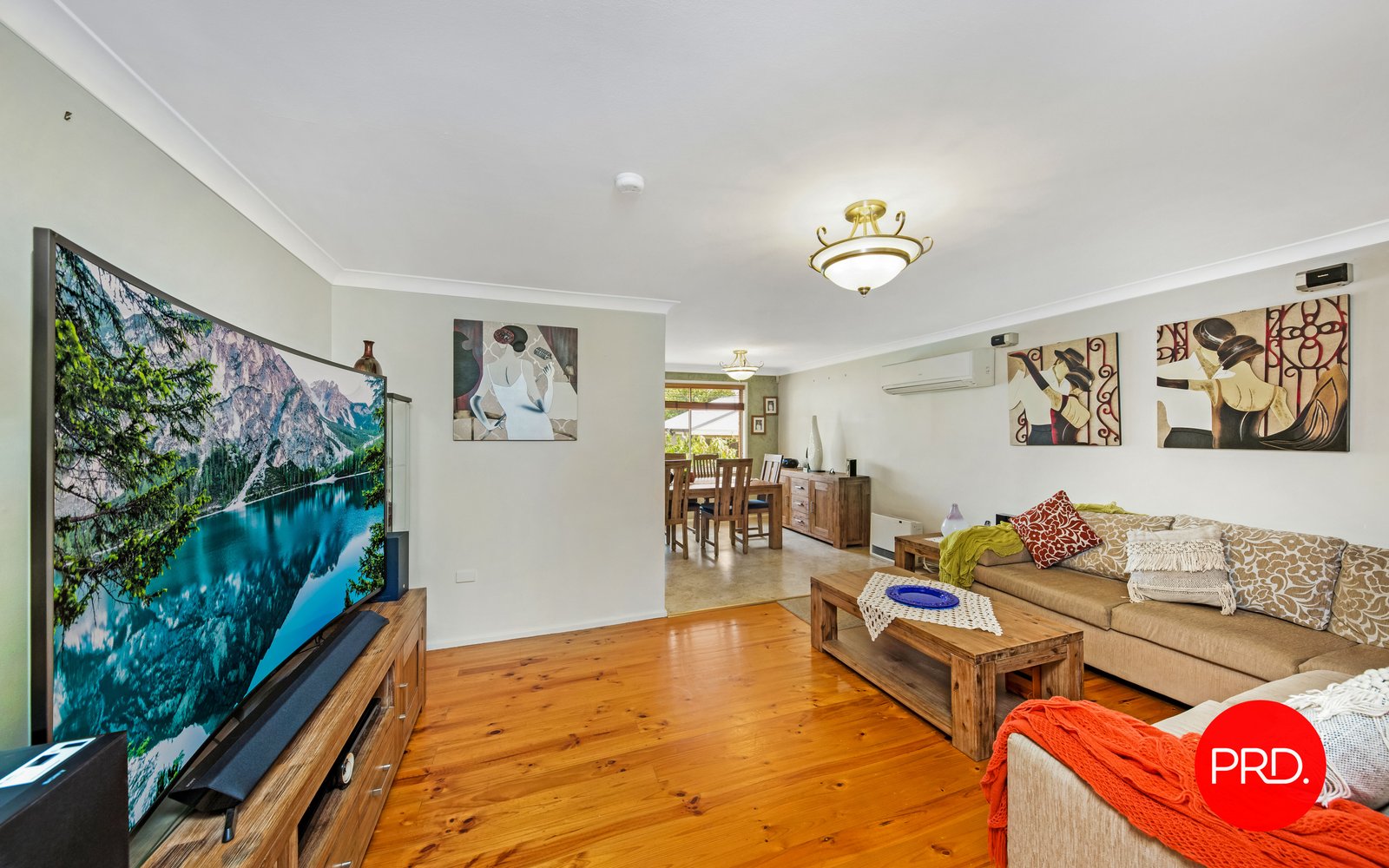 4 Finch Place INGLEBURN 2