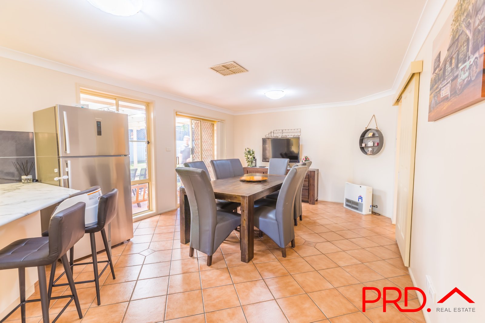 4 Finch Place TAMWORTH 15