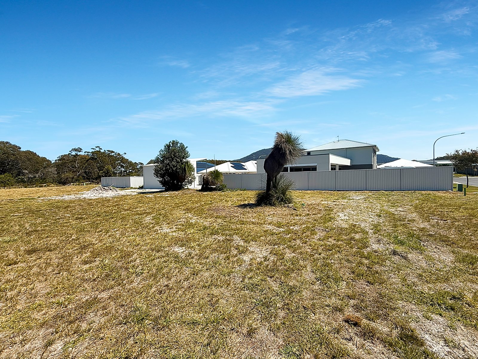 4 Fishburn Place DUNBOGAN 2