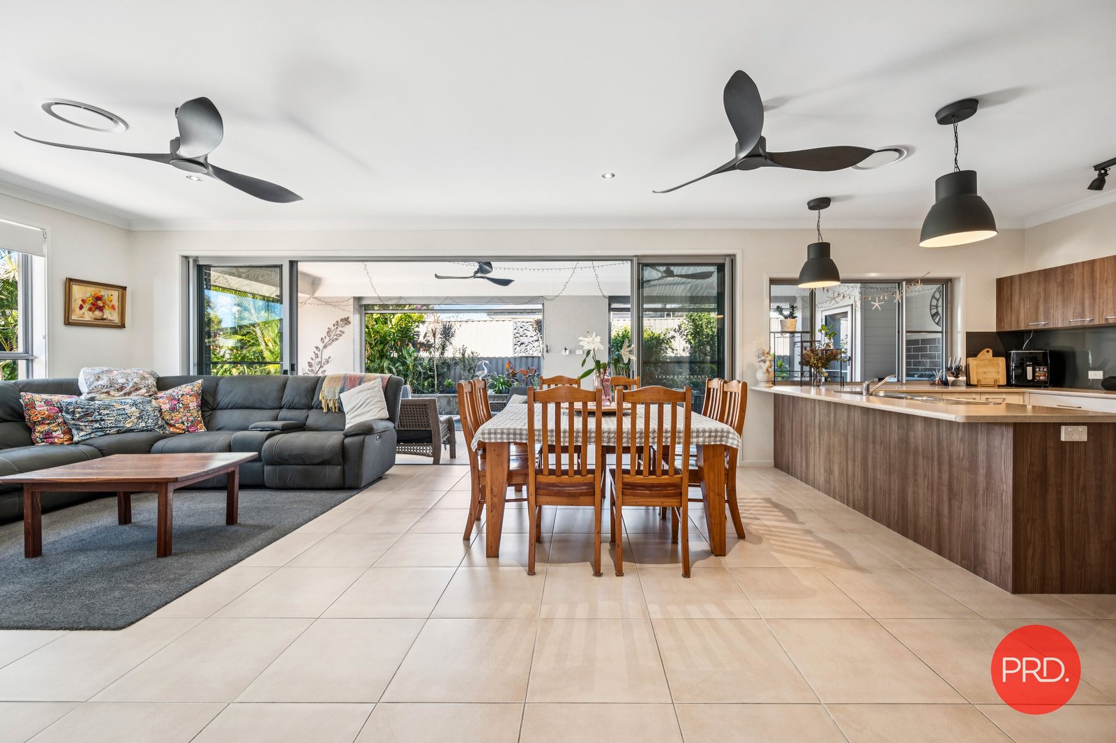 4 Fisher Road SAPPHIRE BEACH 16