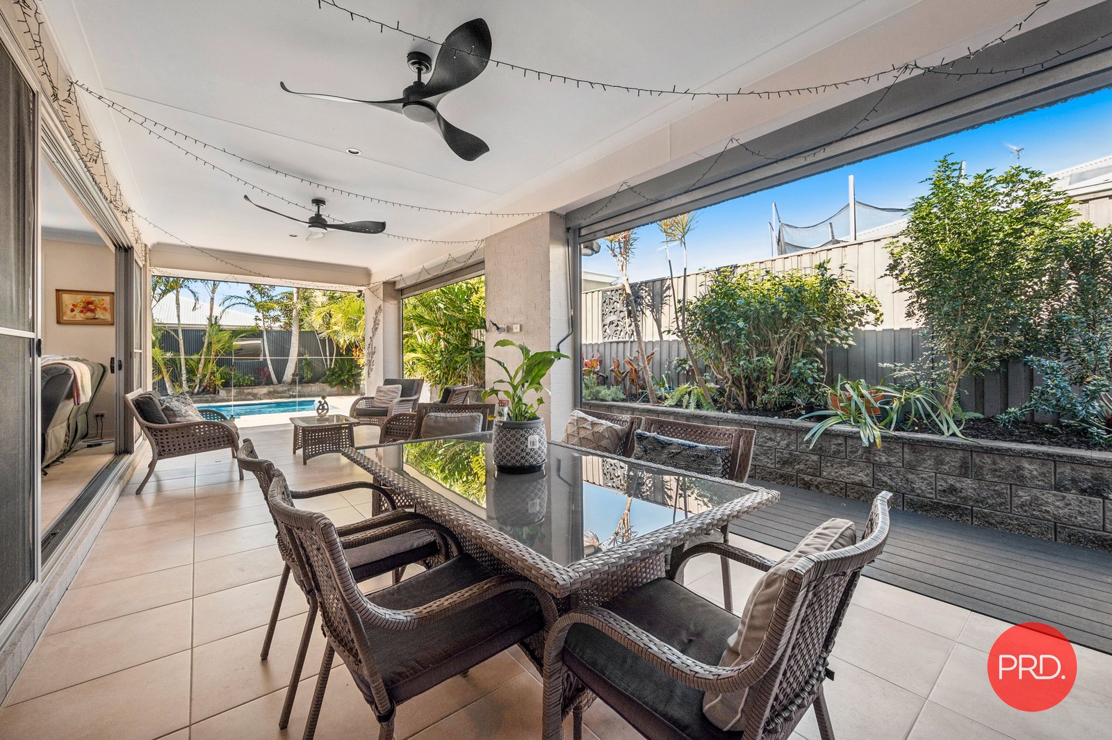 4 Fisher Road SAPPHIRE BEACH 20