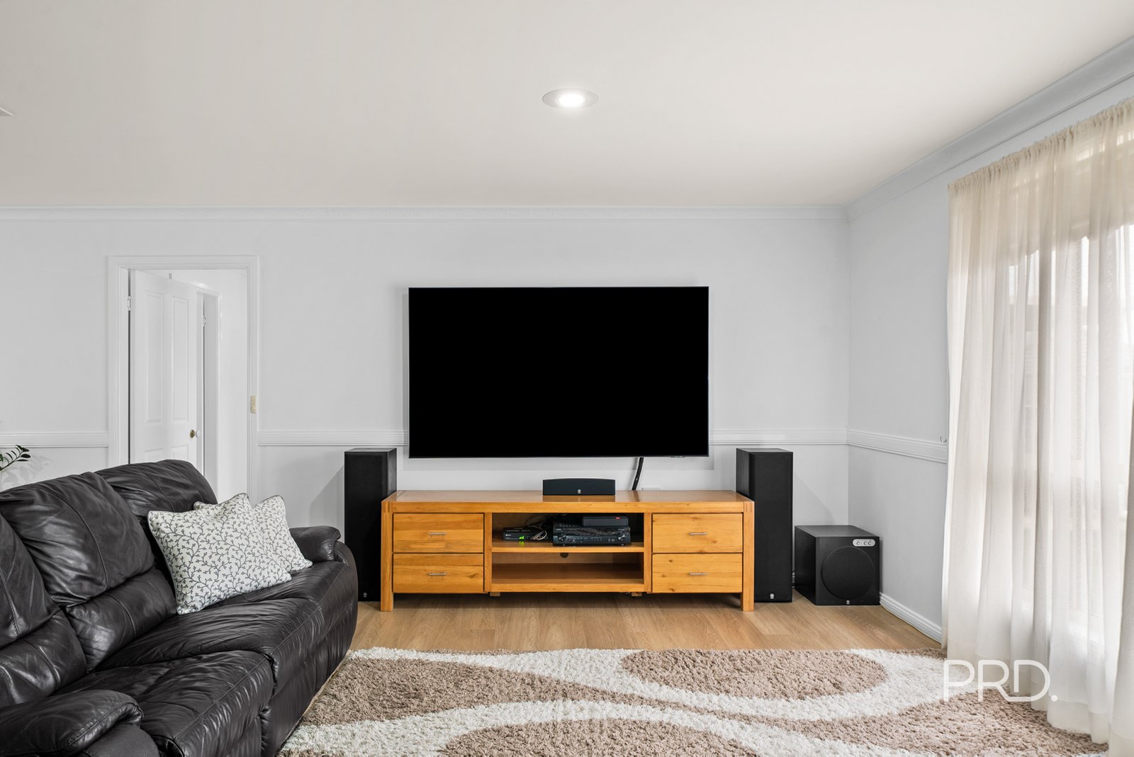 4 Fletcher Place KOORINGAL 8