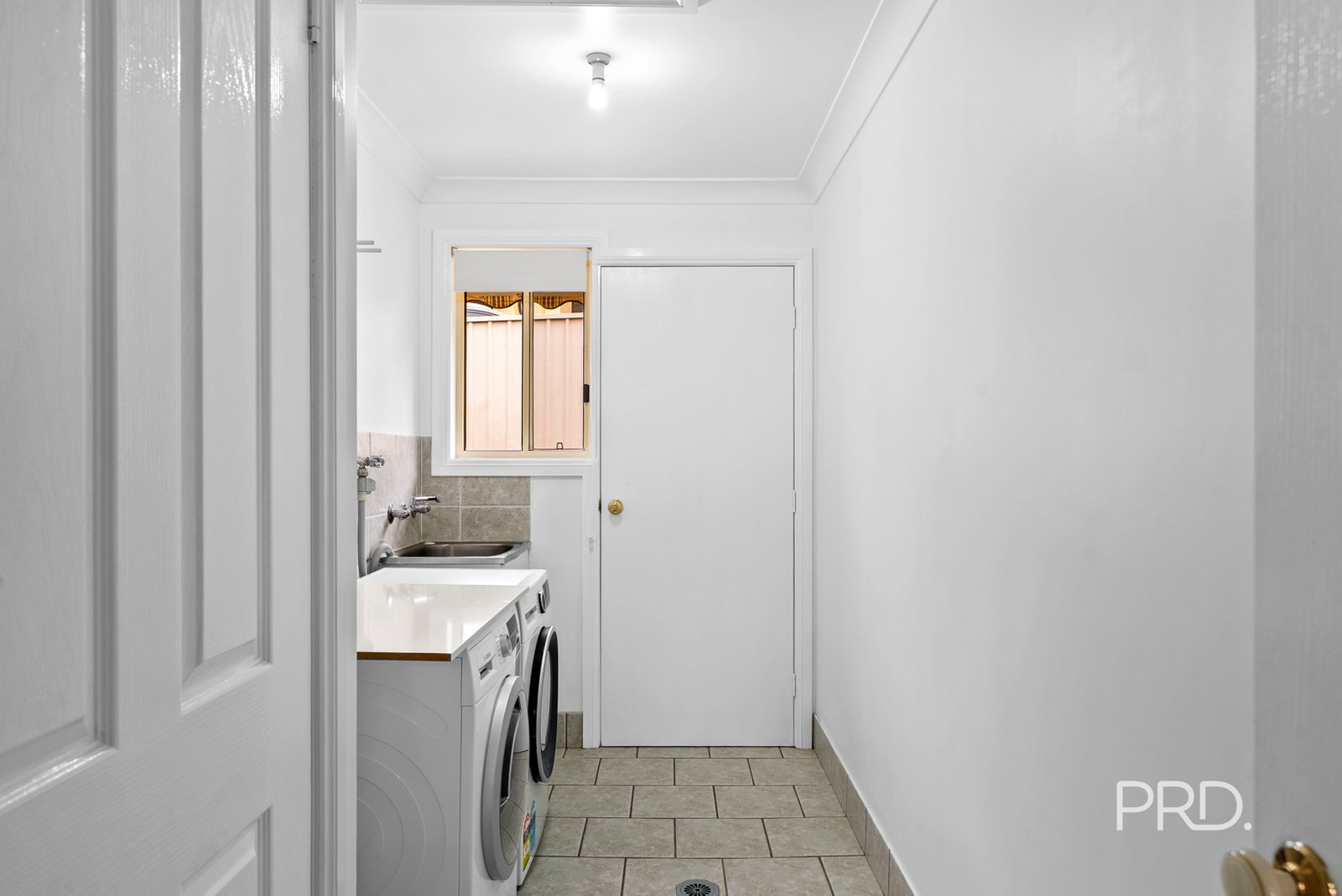 4 Fletcher Place KOORINGAL 17