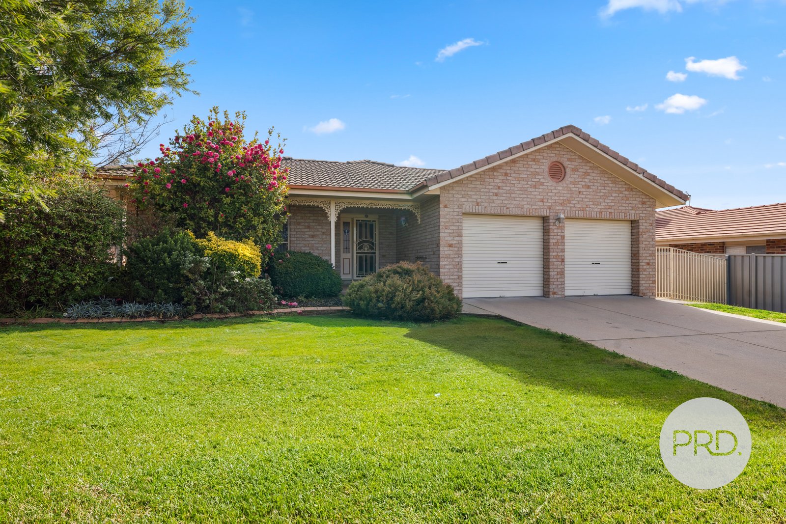 4 Fletcher Place KOORINGAL 2