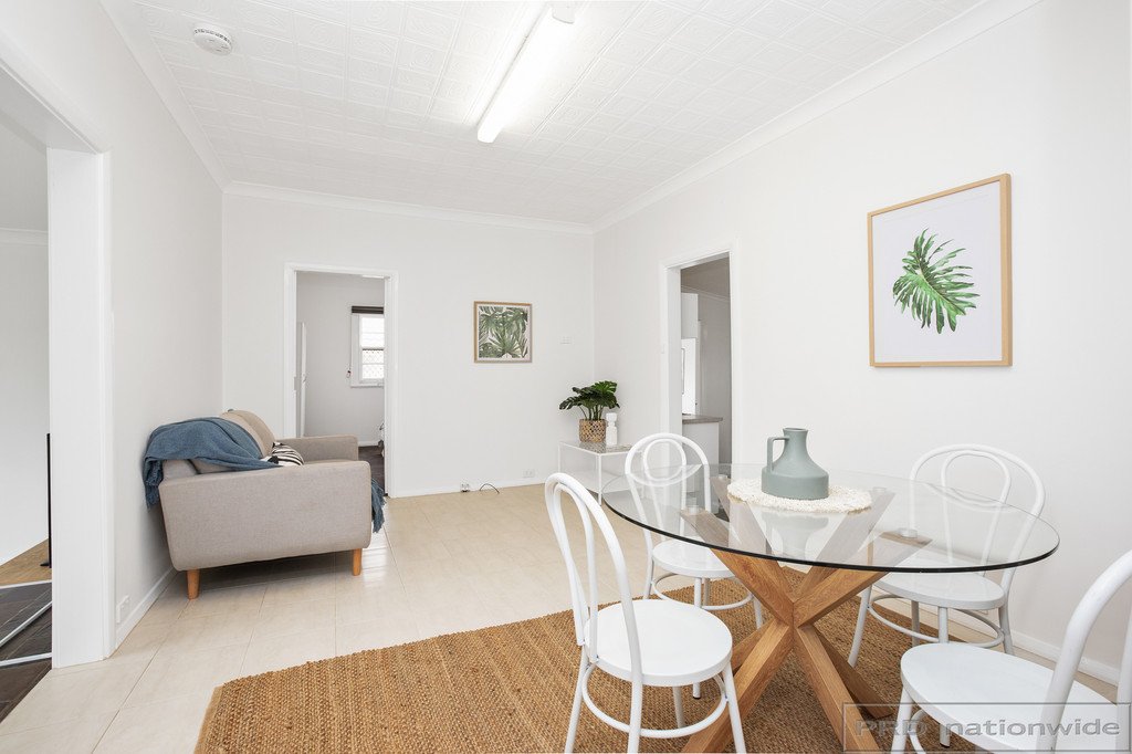 4 Fletcher Street BERESFIELD 8