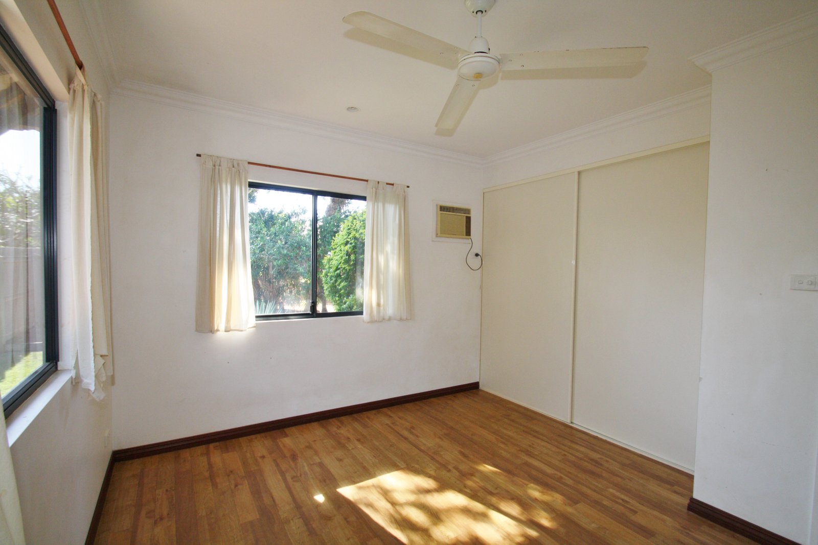 4 Flying Fox Avenue DJUGUN 13