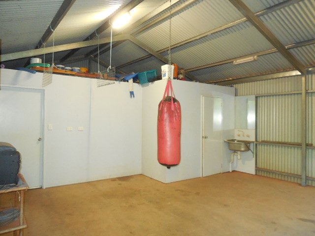 4 Flying Fox Avenue DJUGUN 22