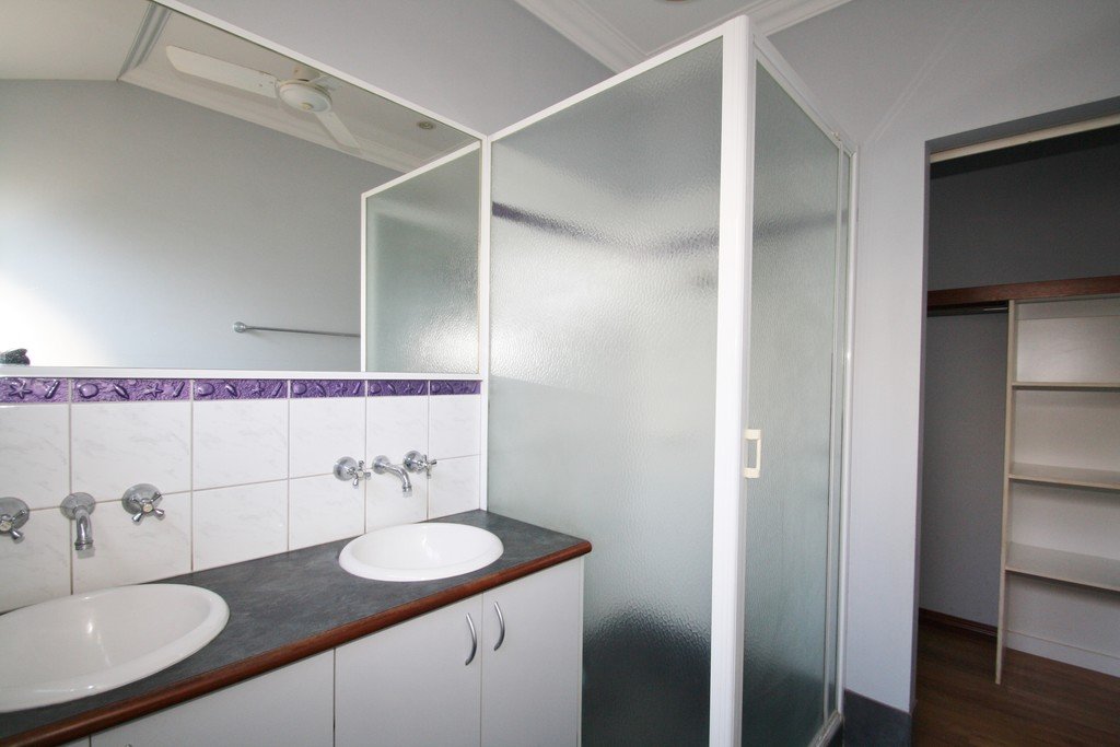 4 Flying Fox Avenue DJUGUN 11