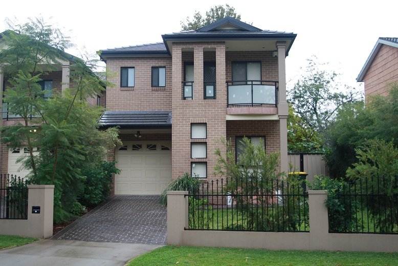 4 Forrest Road EAST HILLS 1