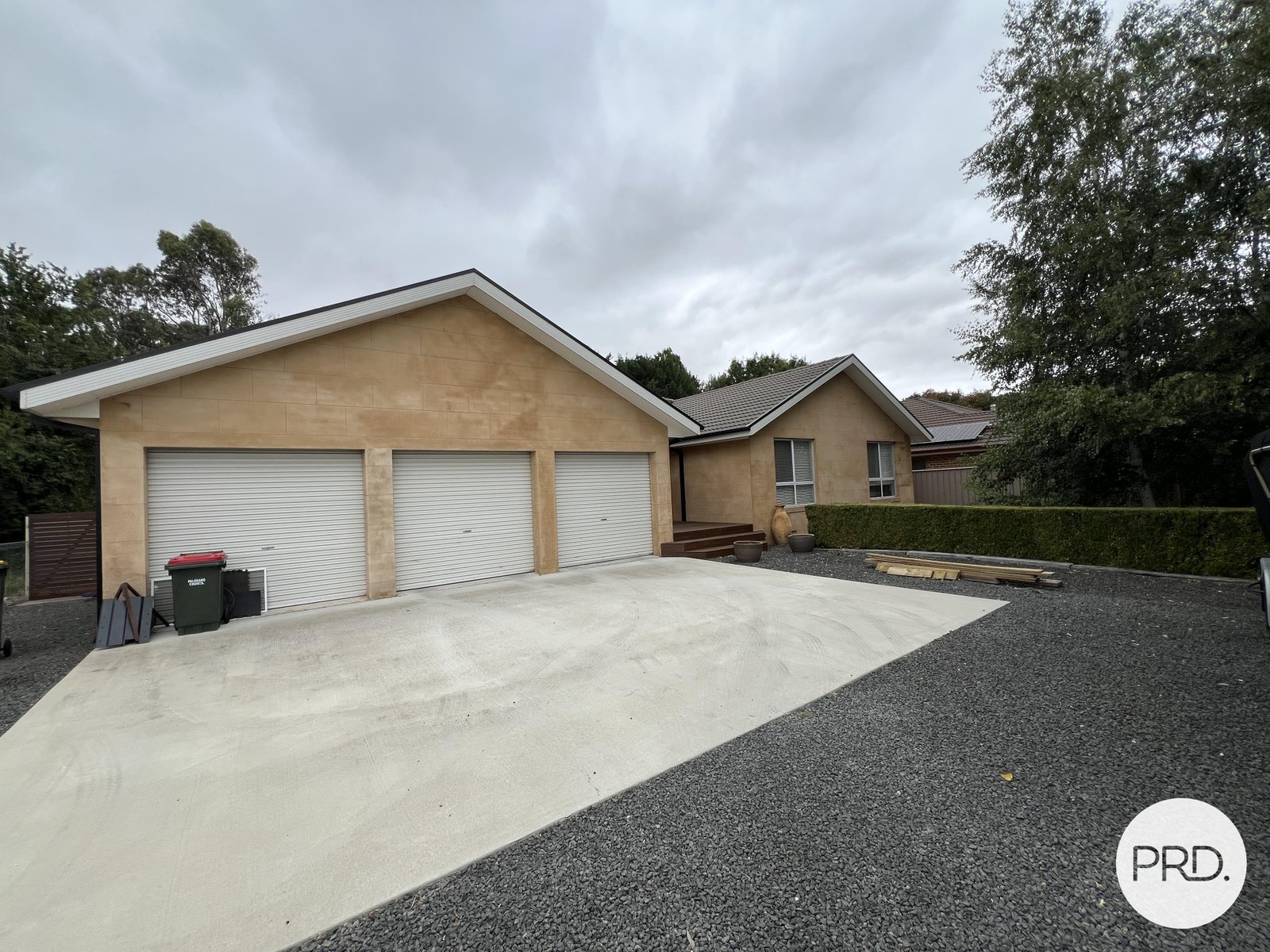 4 Forster Street BUNGENDORE 26