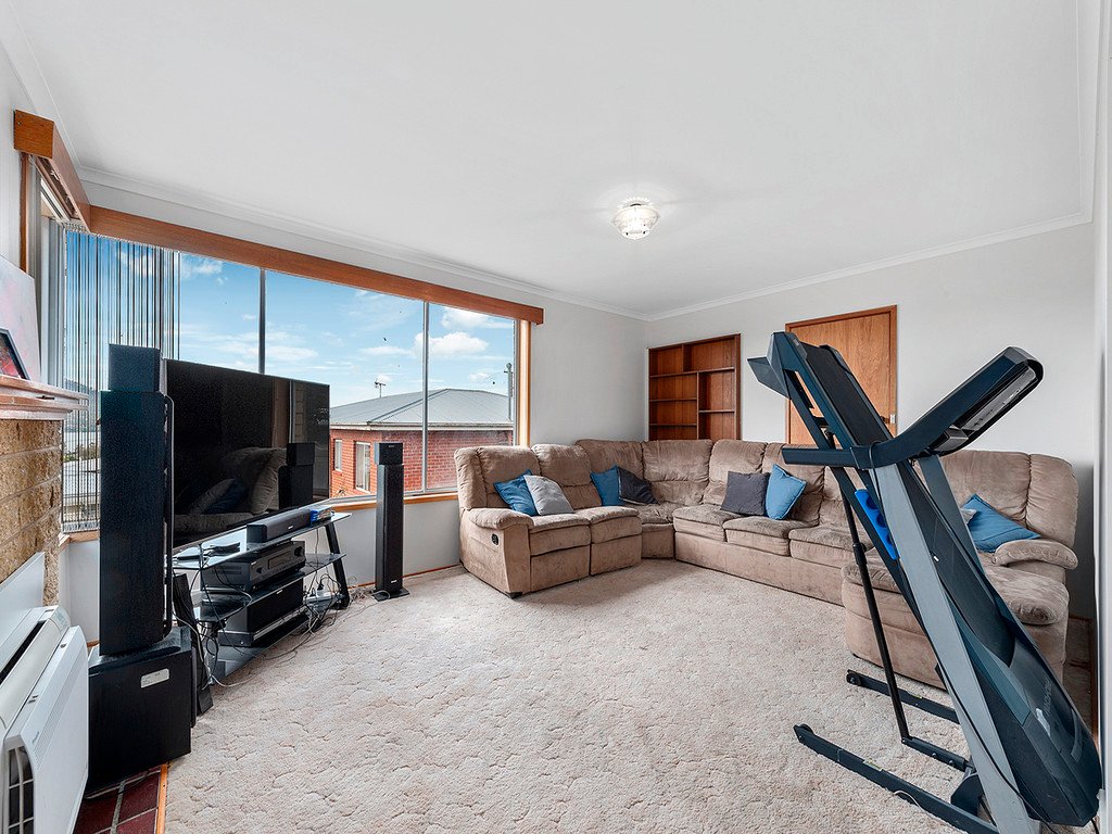 4 Fowler Street MONTROSE 5