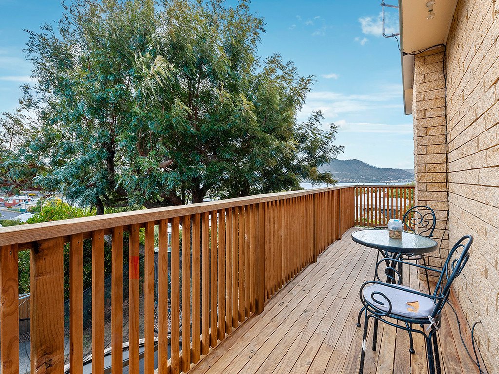 4 Fowler Street MONTROSE 8