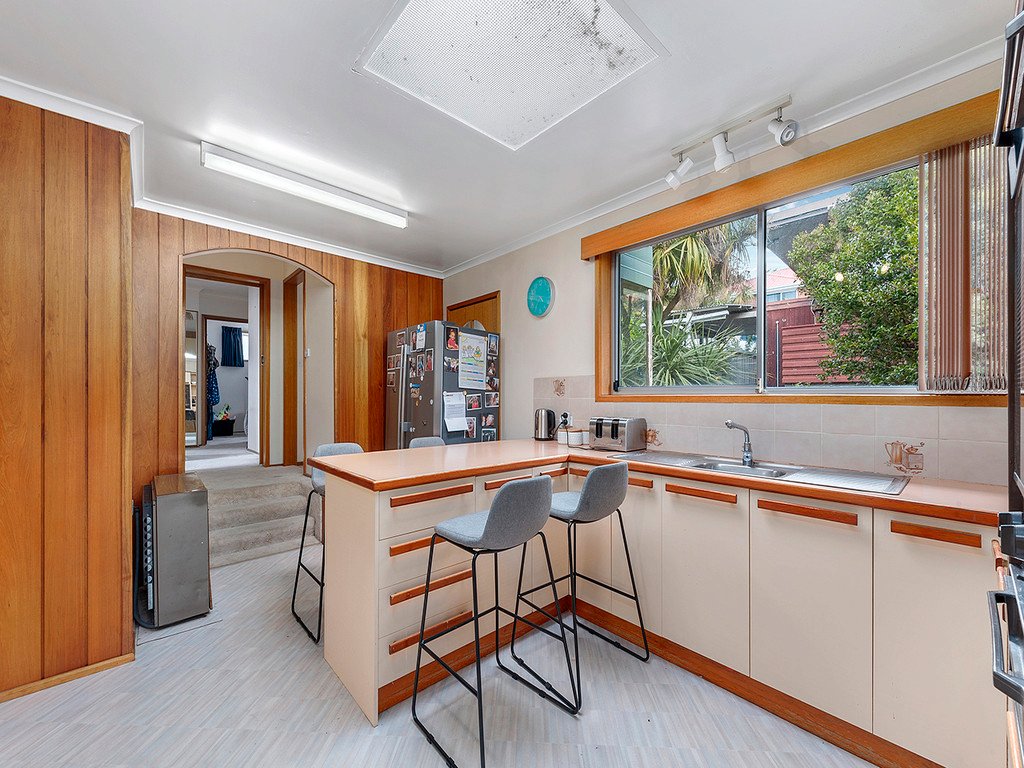 4 Fowler Street MONTROSE 11