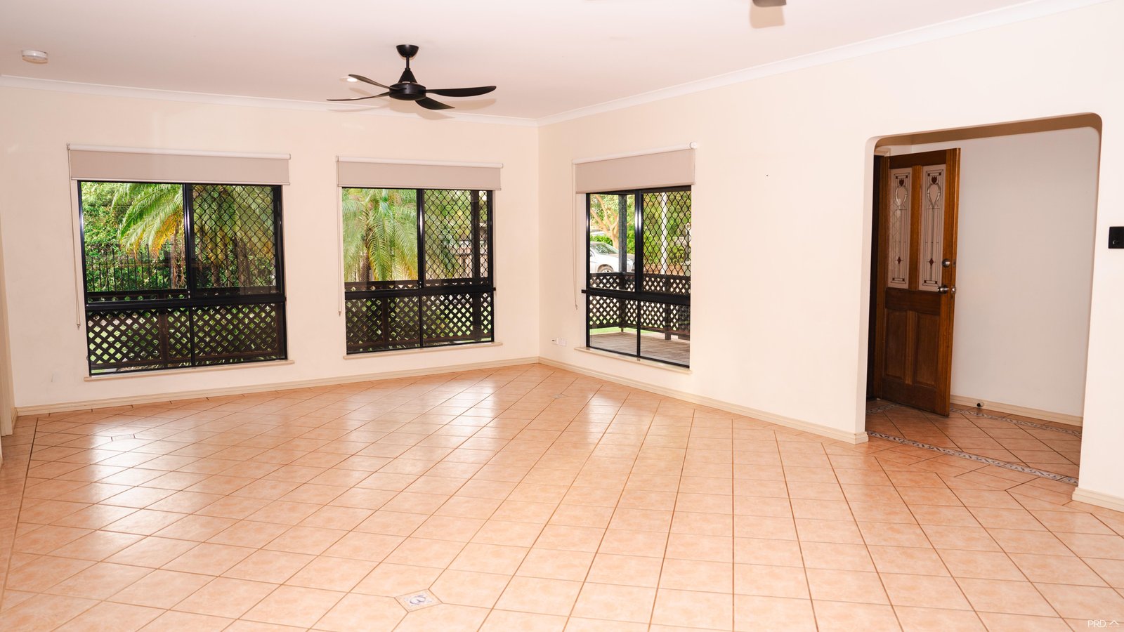 4 Fox Court CABLE BEACH 5