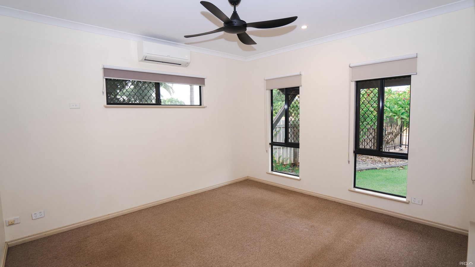 4 Fox Court CABLE BEACH 13