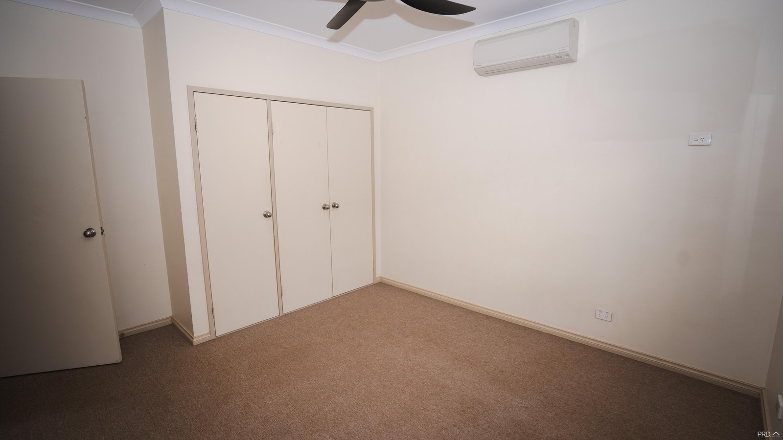 4 Fox Court CABLE BEACH 20