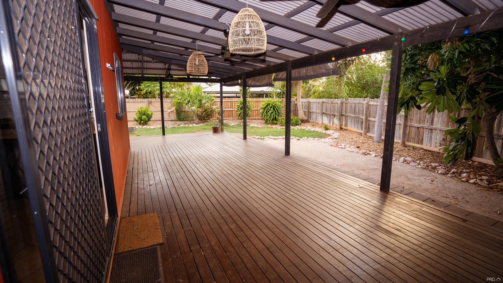 4 Fox Court CABLE BEACH 31