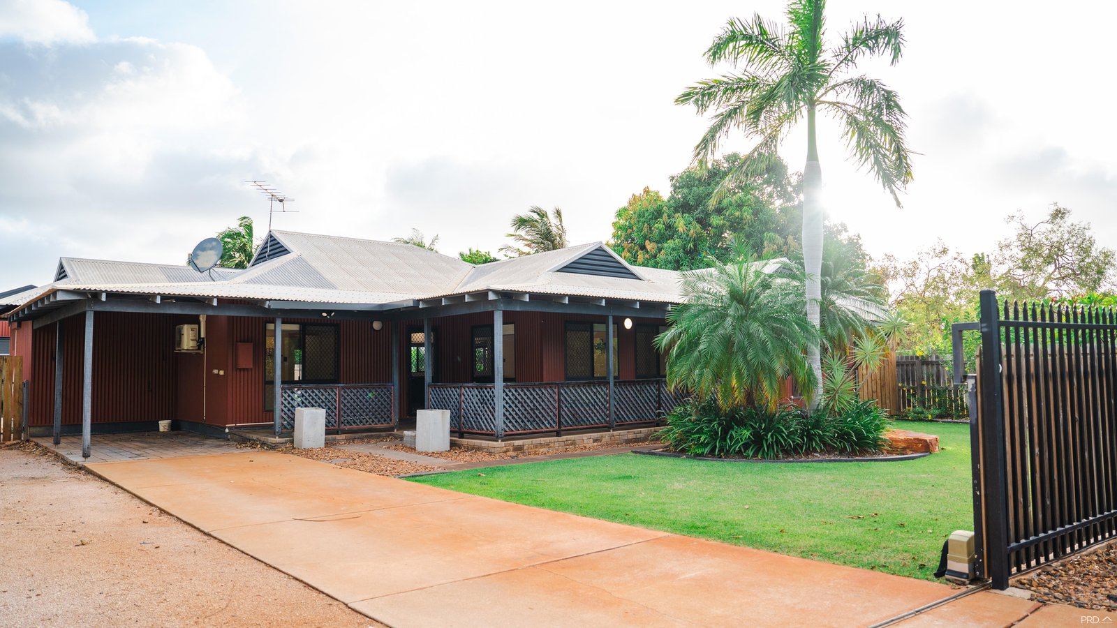 4 Fox Court CABLE BEACH 35