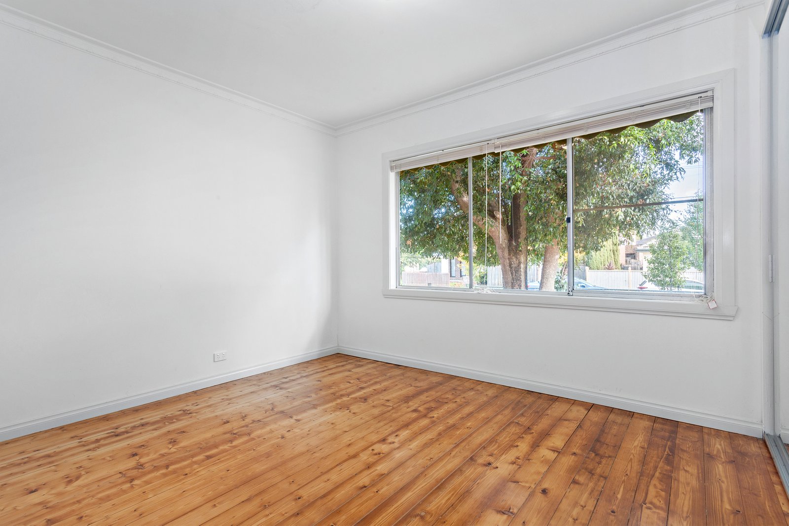 Gallery: 4 Frank Avenue