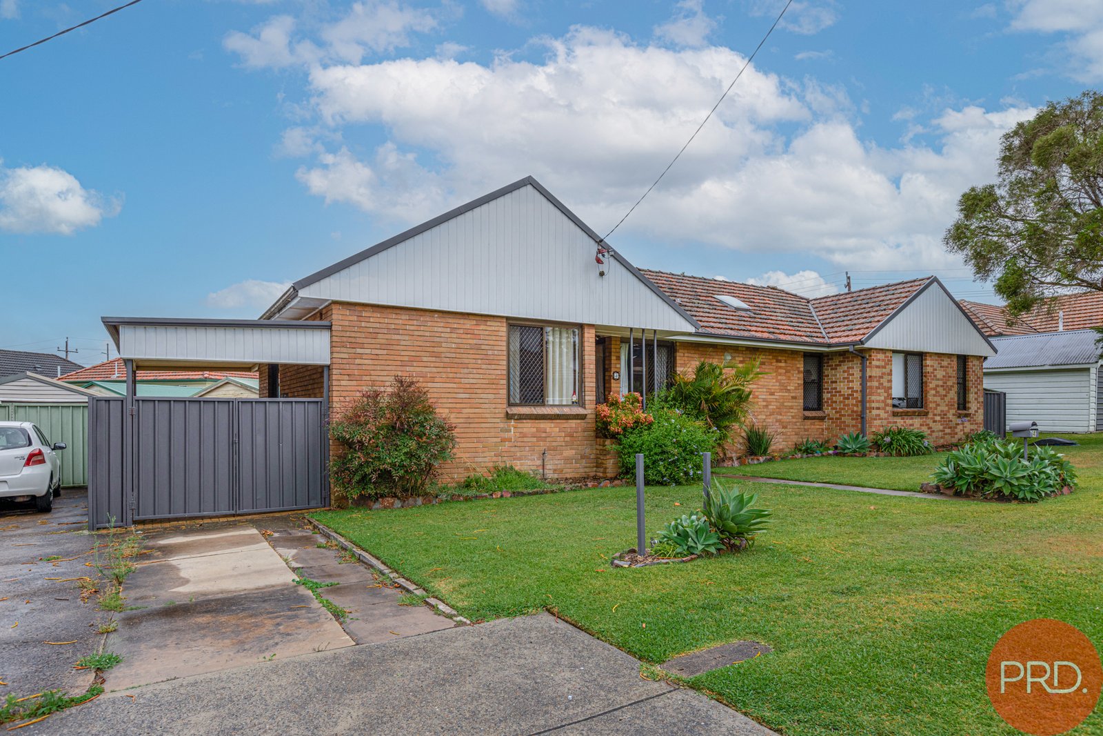 4 Fraser Street JESMOND 2