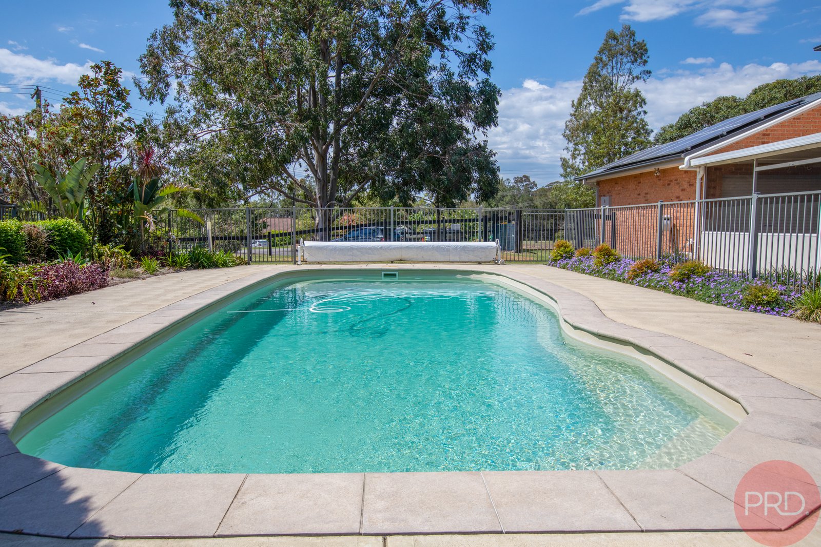 4 Freeman Drive LOCHINVAR 32