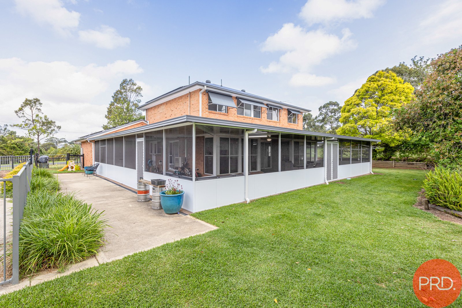 4 Freeman Drive LOCHINVAR 10