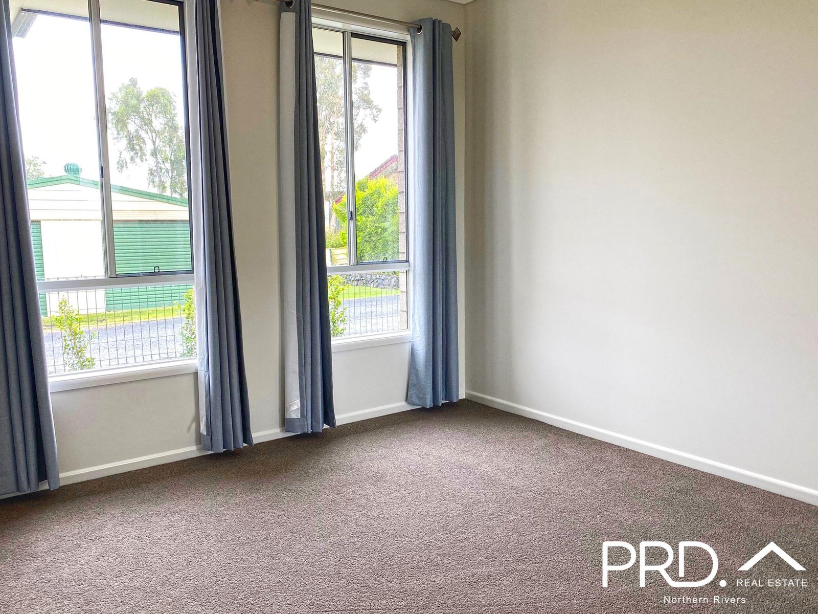 4 Fryer Lane CASINO 10