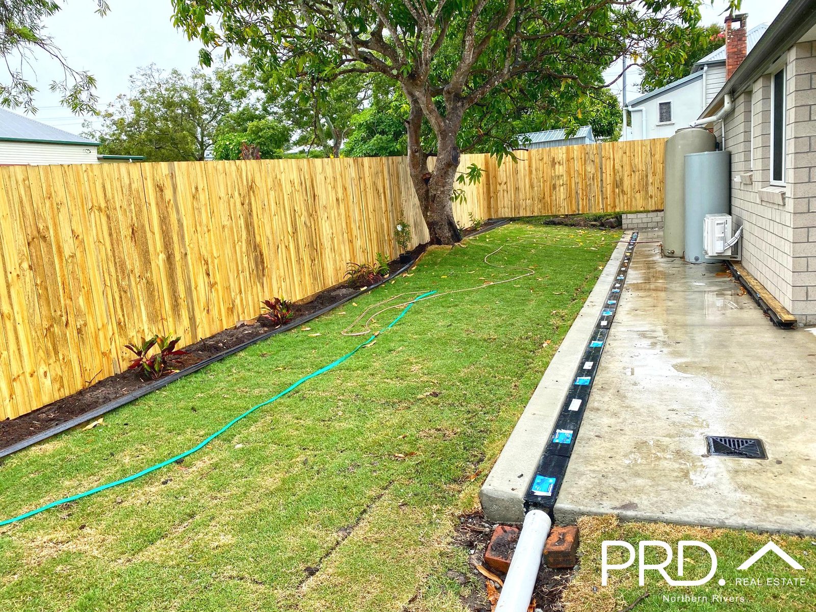 4 Fryer Lane CASINO 13