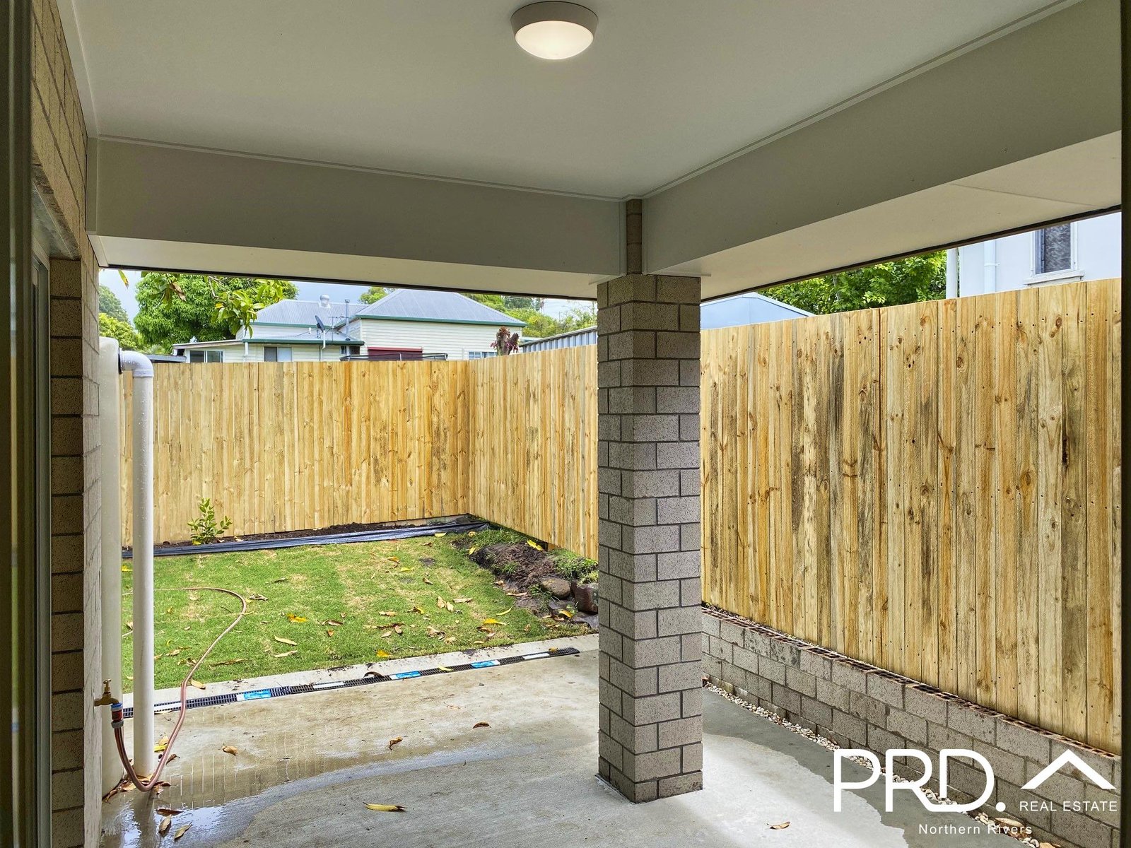 4 Fryer Lane CASINO 12