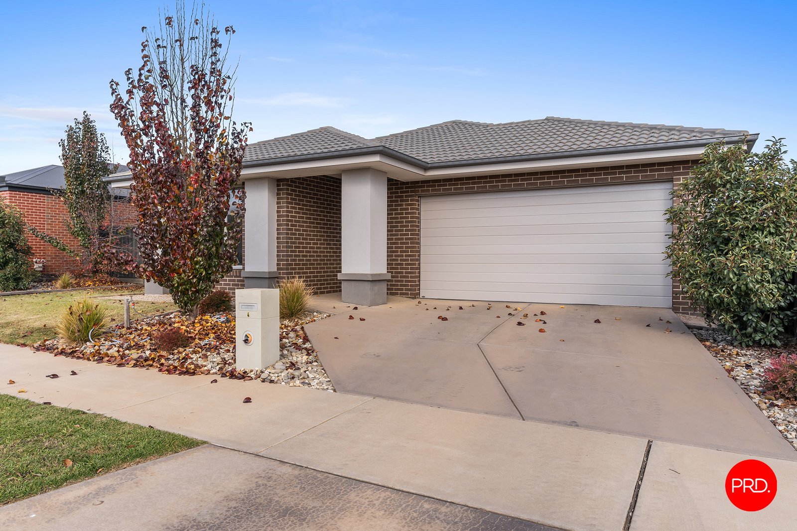 4 Galactic Avenue STRATHFIELDSAYE 1