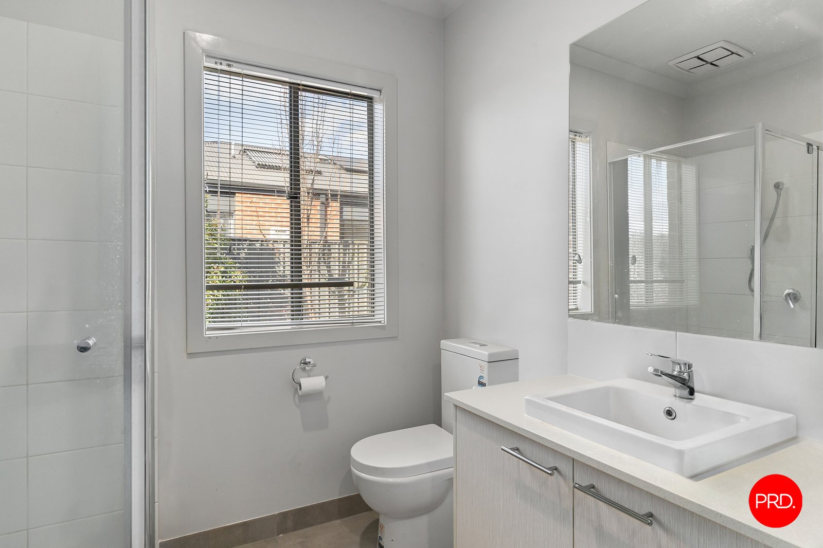 4 Galactic Avenue STRATHFIELDSAYE 8