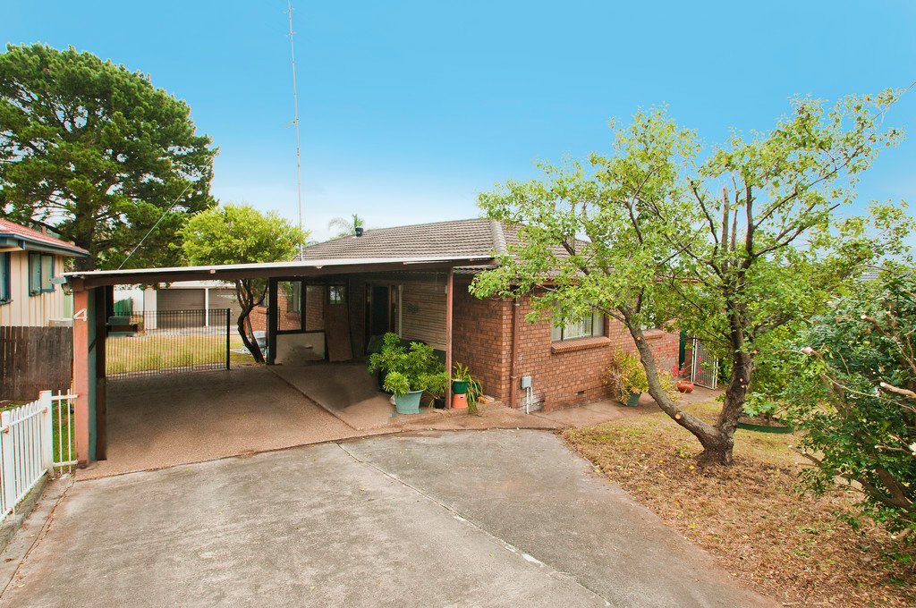 4 Gareema Avenue KOONAWARRA 1